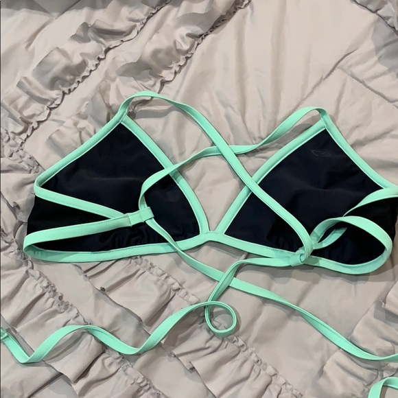 Bathing suit top - Picture 2 of 2